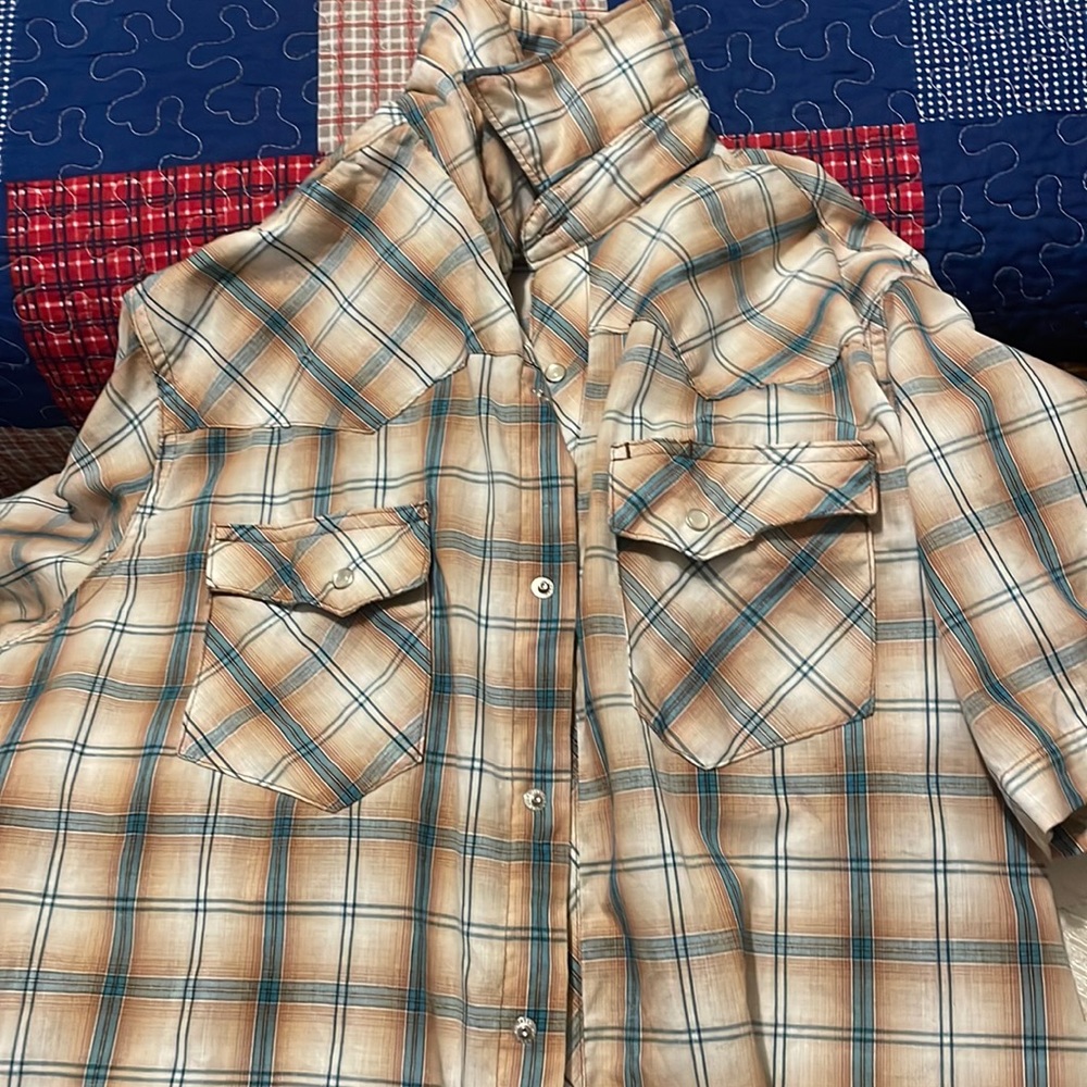 Wrangler wrancher pearl snap